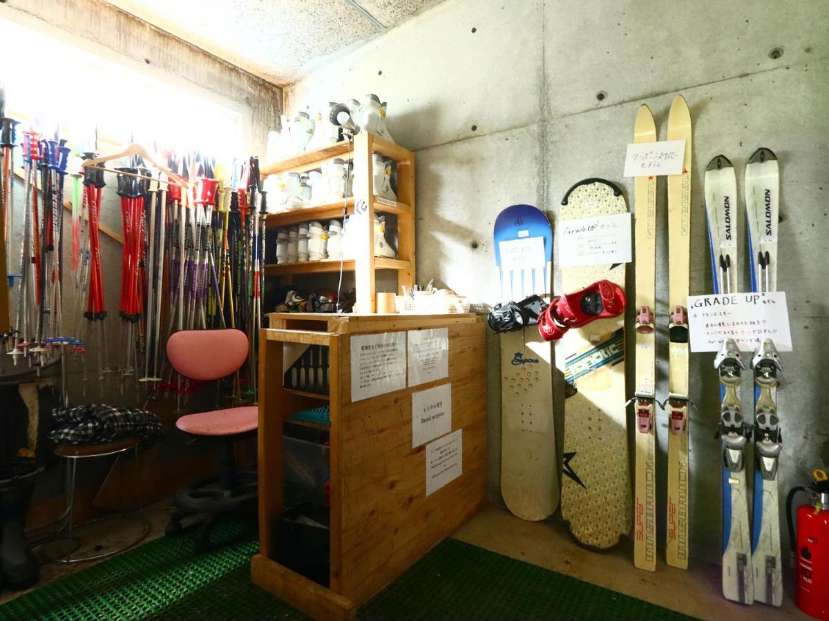 Hotel New Bernina Nagano Bagian luar foto