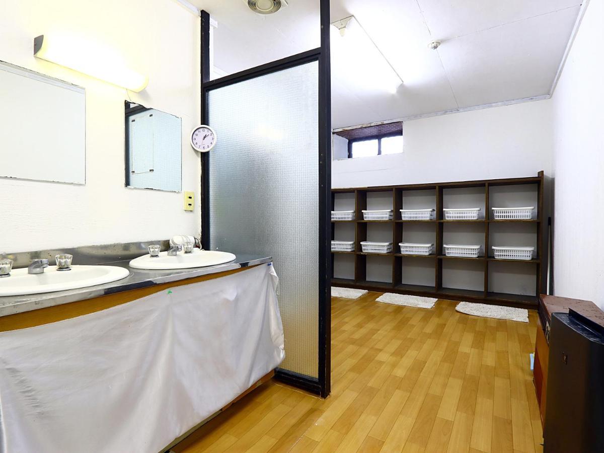 Hotel New Bernina Nagano Bagian luar foto
