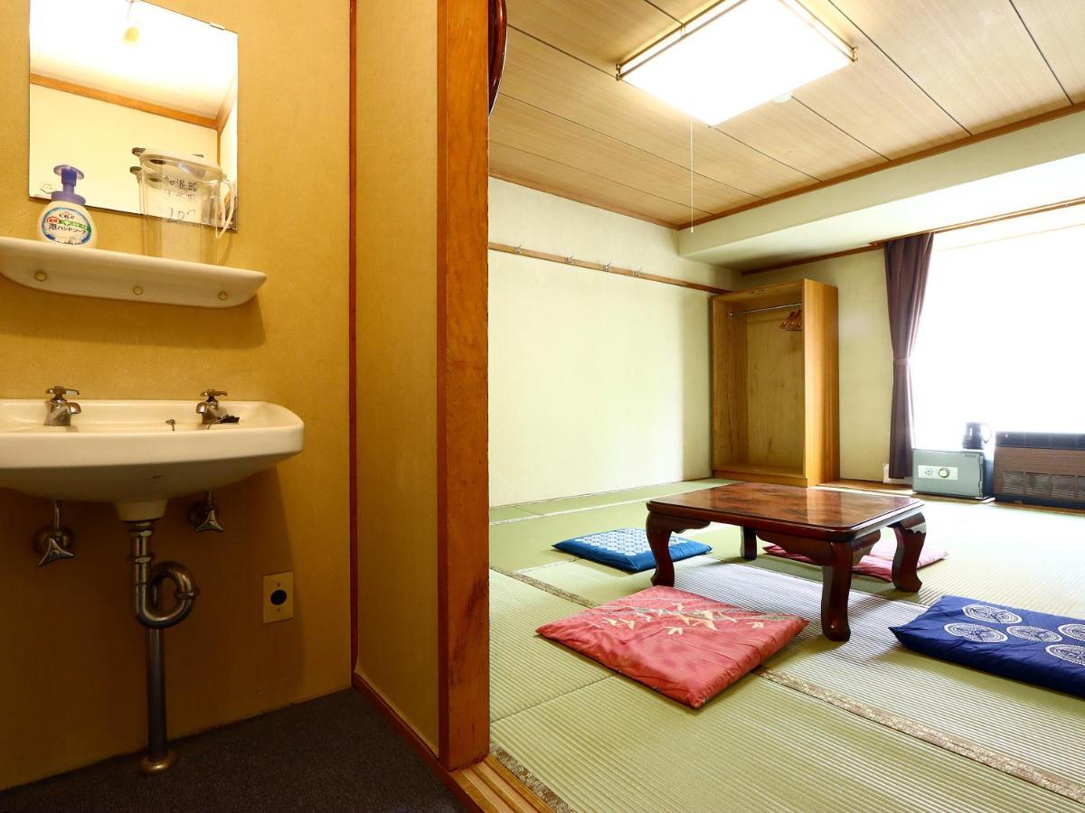 Hotel New Bernina Nagano Bagian luar foto