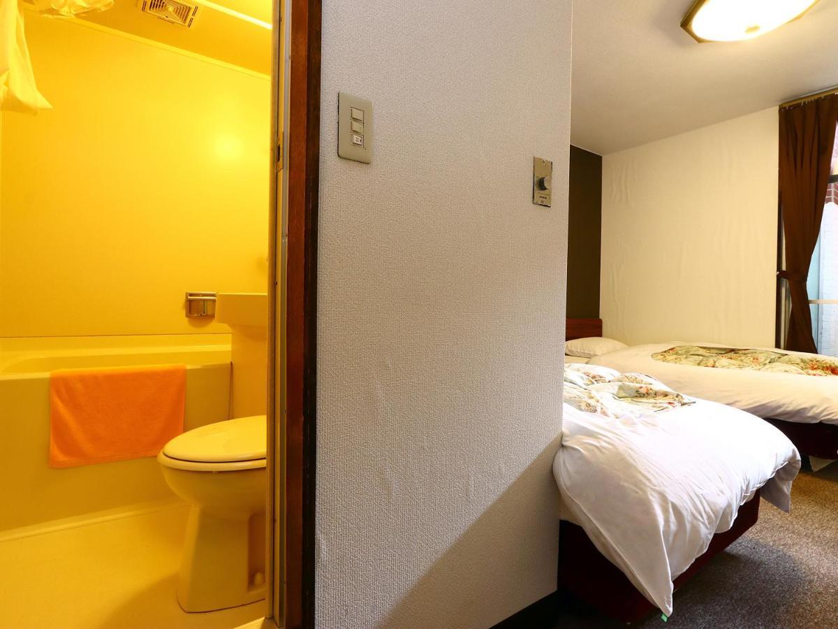 Hotel New Bernina Nagano Bagian luar foto