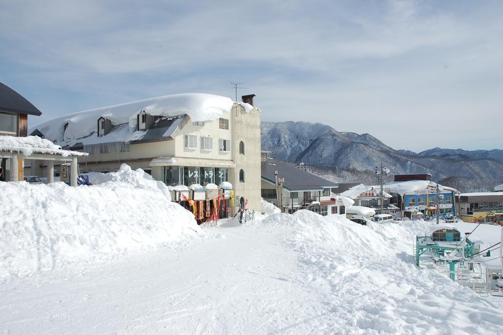 Hotel New Bernina Nagano Bagian luar foto