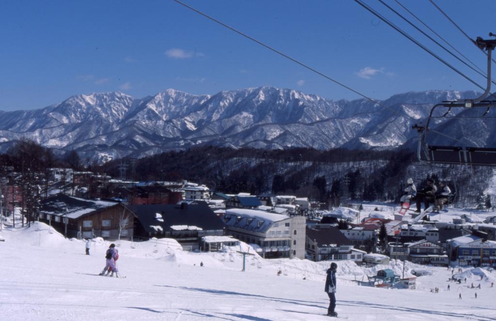 Hotel New Bernina Nagano Bagian luar foto